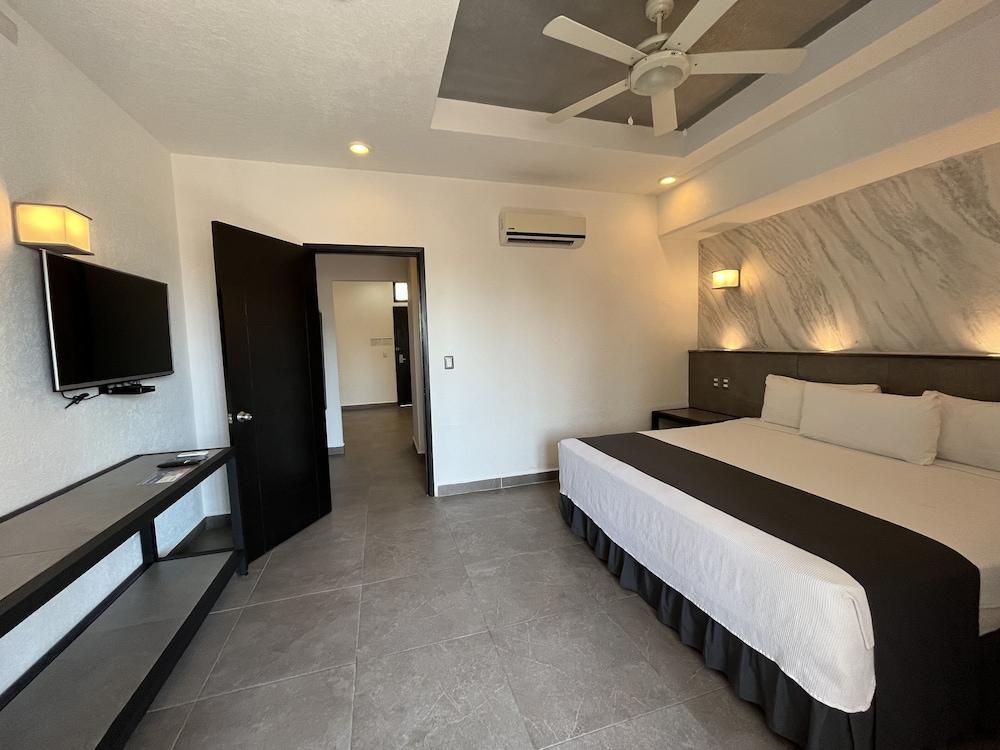 Hotel Mx Portal Maya Playa del Carmen Buitenkant foto